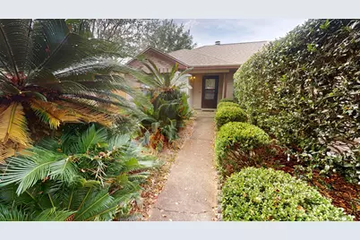 2293 Estate Circle, Navarre, FL 32566 - Photo 3