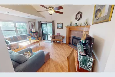 2293 Estate Circle, Navarre, FL 32566 - Photo 9