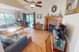 2293 Estate Cir, Navarre, FL 32566 - Photo 9