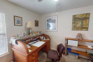 2293 Estate Cir, Navarre, FL 32566 - Photo 19