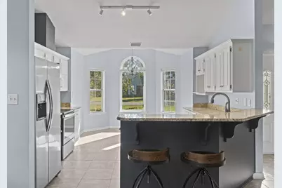 6814 Avenida De Galvez, Navarre, FL 32566 - Photo 15