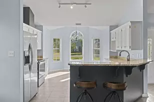 6814 Avenida De Galvez, Navarre, FL 32566 - Photo 15