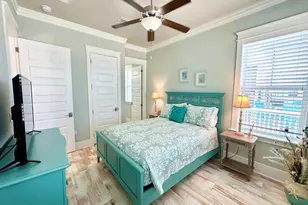 1422 Seaside Cir, Navarre, FL 32566 - Photo 17