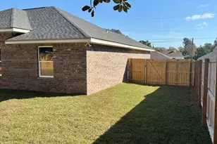 114 A Marimba St, Mary Esther, FL 32569 - Photo 47