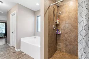 415 Jillian Dr, Crestview, FL 32536 - Photo 31