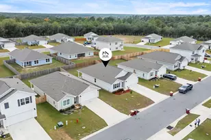 435 Scarborough St, Crestview, FL 32539 - Photo 35