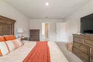 435 Scarborough St, Crestview, FL 32539 - Photo 19