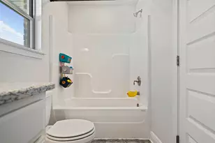 5810 Crestlake Dr, Crestview, FL 32536 - Photo 29