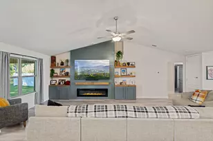 5810 Crestlake Dr, Crestview, FL 32536 - Photo 9