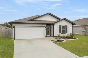 932 Sandbar Loop, Crestview, FL 32539 - Photo 3