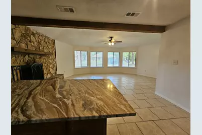 311 E Glen Avenue E, Valparaiso, FL 32580 - Photo 9