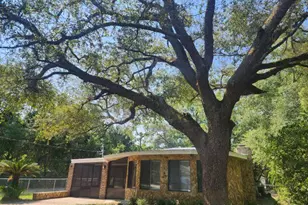 311 E Glen Ave E, Valparaiso, FL 32580 - Photo 1