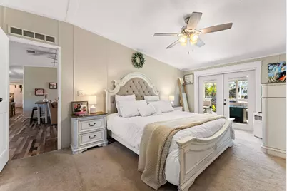 4318 Crystal Lake Drive, Chipley, FL 32428 - Photo 23