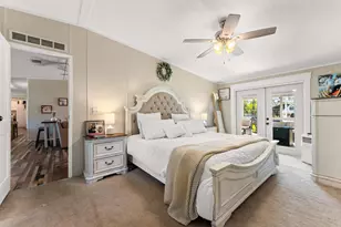 4318 Crystal Lake Dr, Chipley, FL 32428 - Photo 23