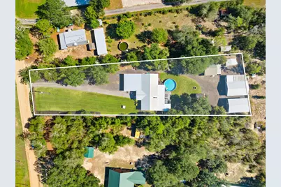 4318 Crystal Lake Drive, Chipley, FL 32428 - Photo 47