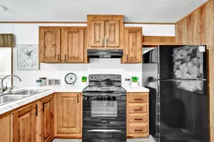 2303 Lewis St St, Crestview, FL 32536 - Photo 7