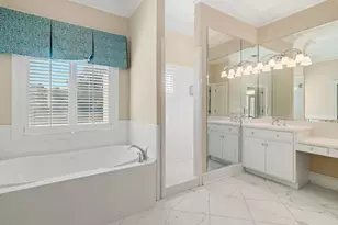 459 Captains Cir, Destin, FL 32541 - Photo 33