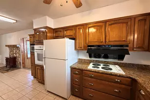 1008 S Palm Blvd, Niceville, FL 32578 - Photo 1