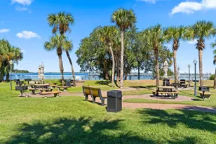 1322 SE Miracle Strip Parkway SE, Fort Walton Beach, FL 32548 - Photo 35