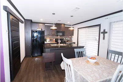 325 Majestic Boulevard, Defuniak Springs, FL 32433 - Photo 17