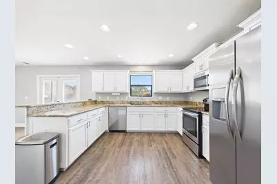 9403 Pouder Lane, Navarre, FL 32566 - Photo 17