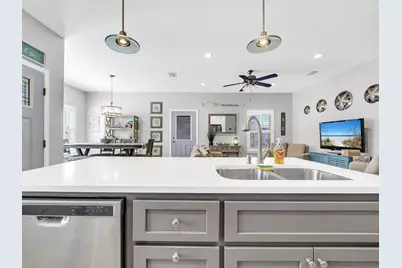 7620 Sunset Avenue, Panama City Beach, FL 32408 - Photo 9