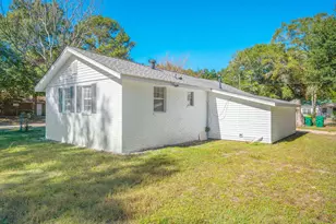 703 Brock Ave, Crestview, FL 32539 - Photo 31