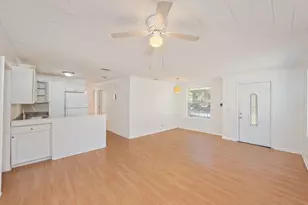 703 Brock Ave, Crestview, FL 32539 - Photo 7