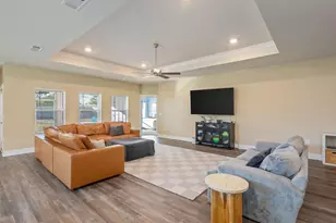 704 Quintana St, Crestview, FL 32539 - Photo 9