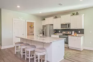 704 Quintana St, Crestview, FL 32539 - Photo 13