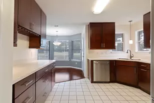 946 Shalimar Point Dr, Shalimar, FL 32579 - Photo 7