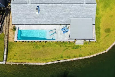 1294 Soundside Landing Court, Gulf Breeze, FL 32563 - Photo 33