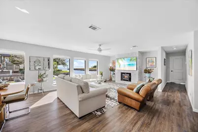 1294 Soundside Landing Court, Gulf Breeze, FL 32563 - Photo 11