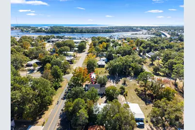 902 NW Nw Ave D NW, Carrabelle, FL 32322 - Photo 27