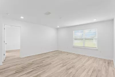 453 Riverwalk Circle, Freeport, FL 32439 - Photo 19