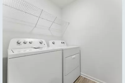 453 Riverwalk Circle, Freeport, FL 32439 - Photo 11