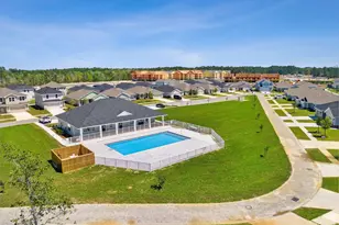 453 Riverwalk Cir, Freeport, FL 32439 - Photo 33