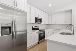 374 S 20th Street S, Defuniak Springs, FL 32435 - Photo 11