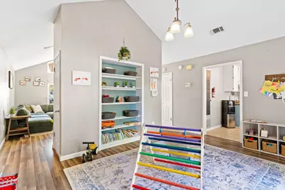 206 Seville Circle, Mary Esther, FL 32569 - Photo 17