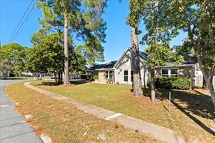 206 Seville Cir, Mary Esther, FL 32569 - Photo 3