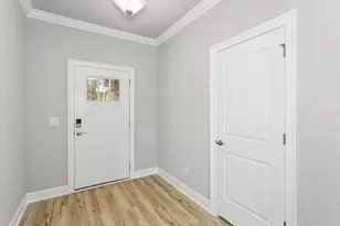 4263 Elvis Presley Dr, Milton, FL 32583 - Photo 5