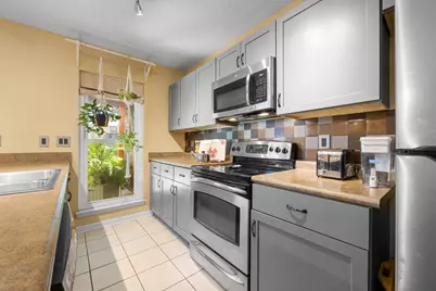 940 Central Avenue #18, Fort Walton Beach, FL 32547 - Photo 9