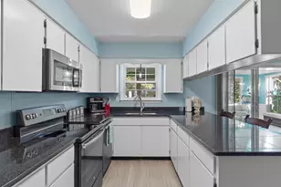 357 Lisette Ct, Fort Walton Beach, FL 32547 - Photo 9