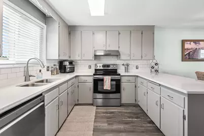 3240 Quietwater Lane, Gulf Breeze, FL 32563 - Photo 19