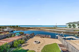 3240 Quiet Water Ln, Gulf Breeze, FL 32563 - Photo 13