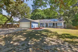 12 Corbin Ct, Niceville, FL 32578 - Photo 1