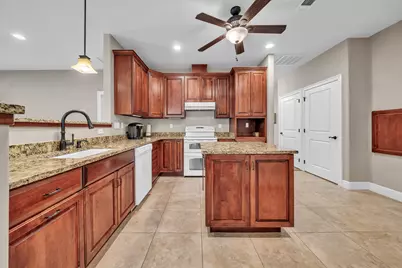 4801 Meadow Lake Drive, Crestview, FL 32539 - Photo 23