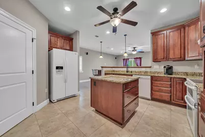 4801 Meadow Lake Drive, Crestview, FL 32539 - Photo 25