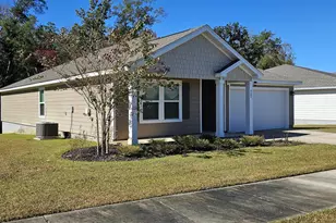 460 Riverwalk Cir, Freeport, FL 32439 - Photo 3