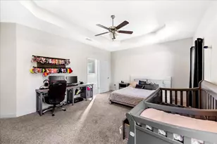 3030 Crown Creek Cir, Crestview, FL 32539 - Photo 15